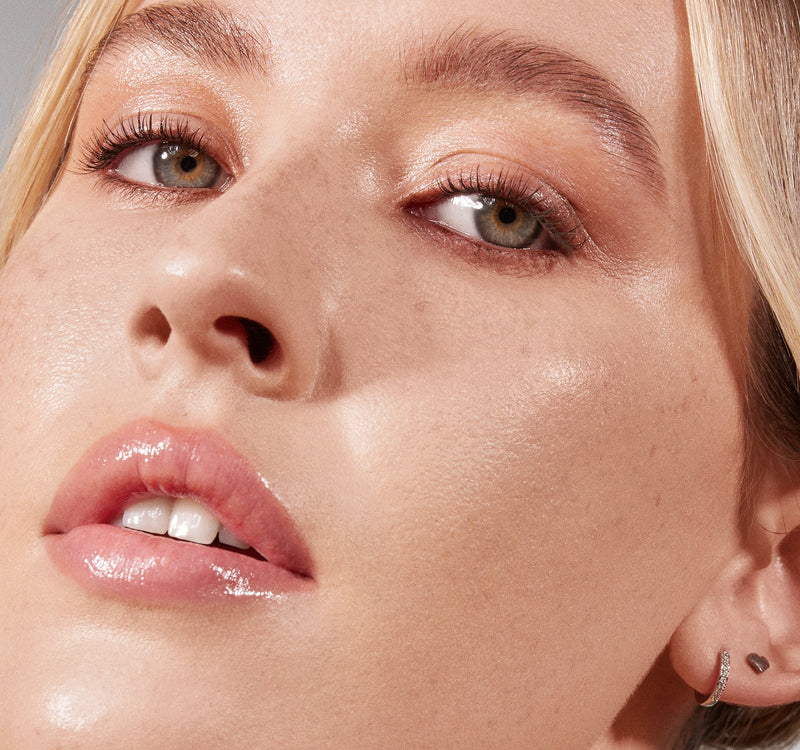 Lightform Extended Hydration Foundation - Image 10 out of 246