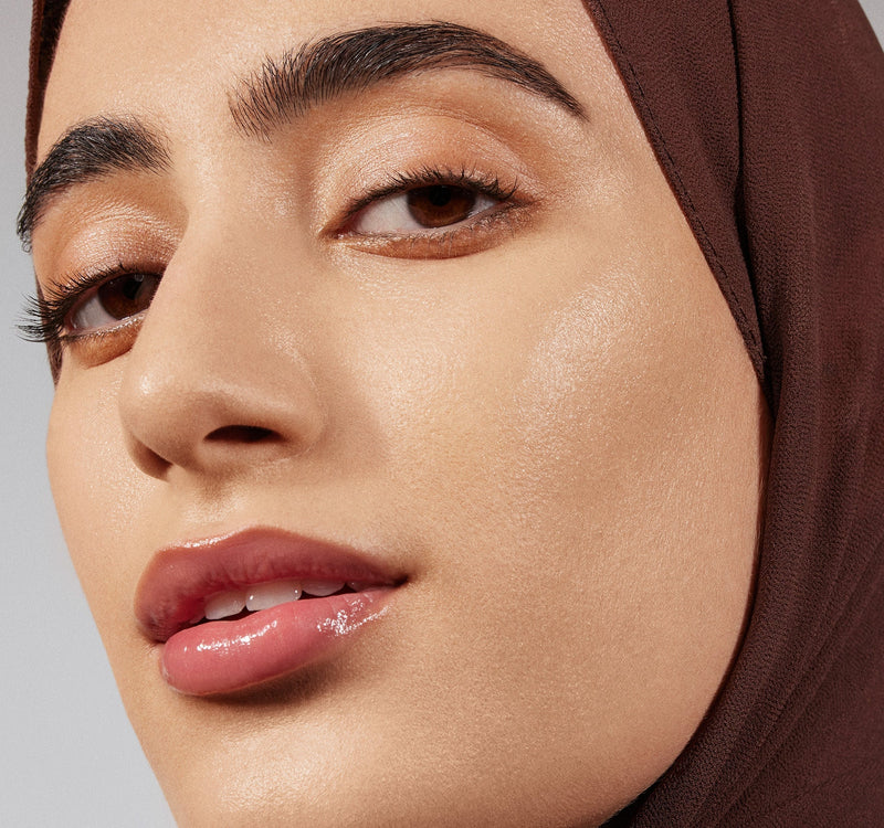 Lightform Extended Hydration Foundation - Image 17 out of 246