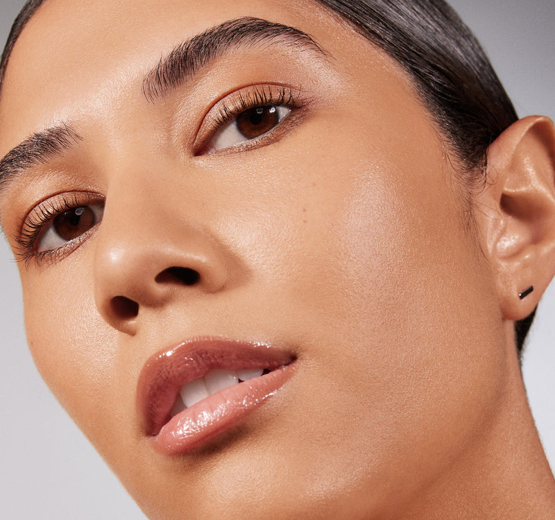 Lightform Extended Hydration Foundation - Image 59 out of 246