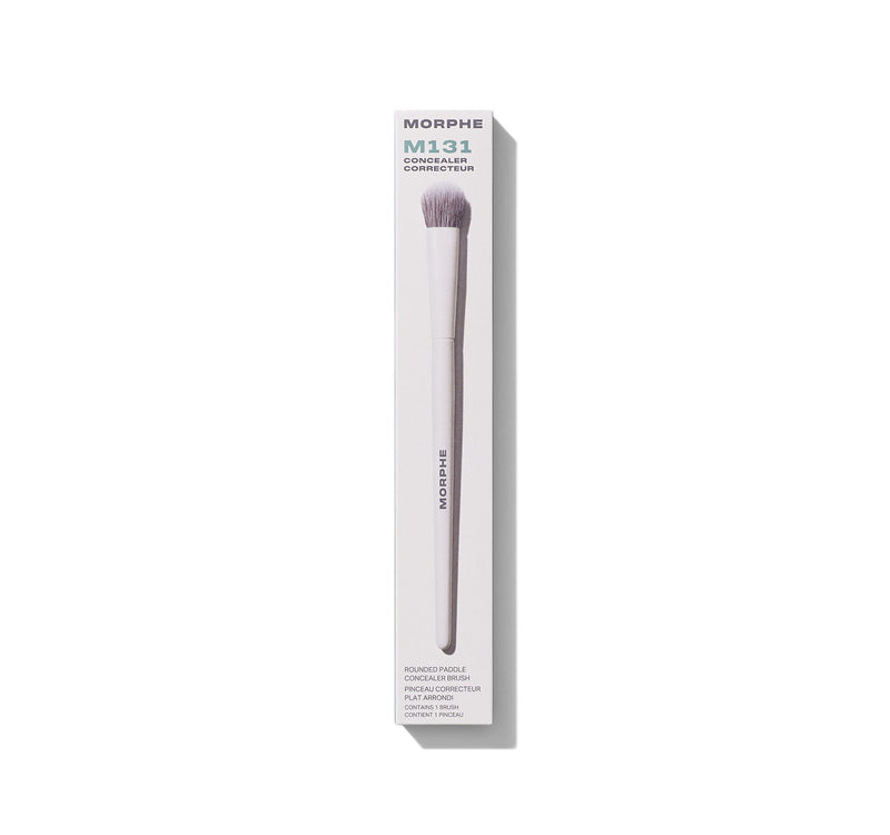 M131 Rounded Paddle Concealer Brush - Image 2 out of 5