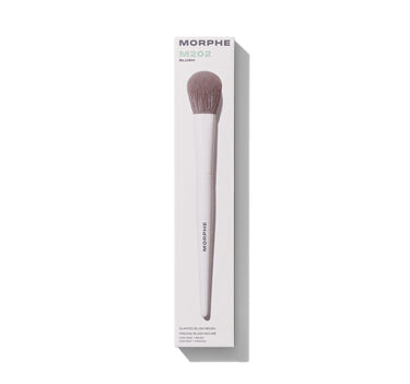 M202 Slanted Blush Brush