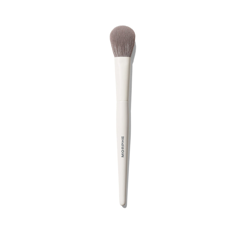 M202 Slanted Blush Brush