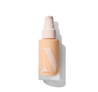 Lightform Extended Hydration Foundation {Medium 09W}