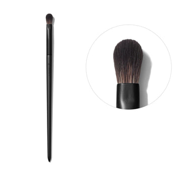 V206 - DOMED CREASE EYESHADOW BRUSH {FILTER DEEP 40}