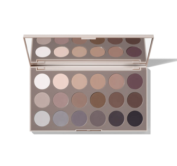 18CT Matte Essentials Artistry Palette - palette open